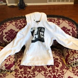 White DC sweatshirt (hoodie)